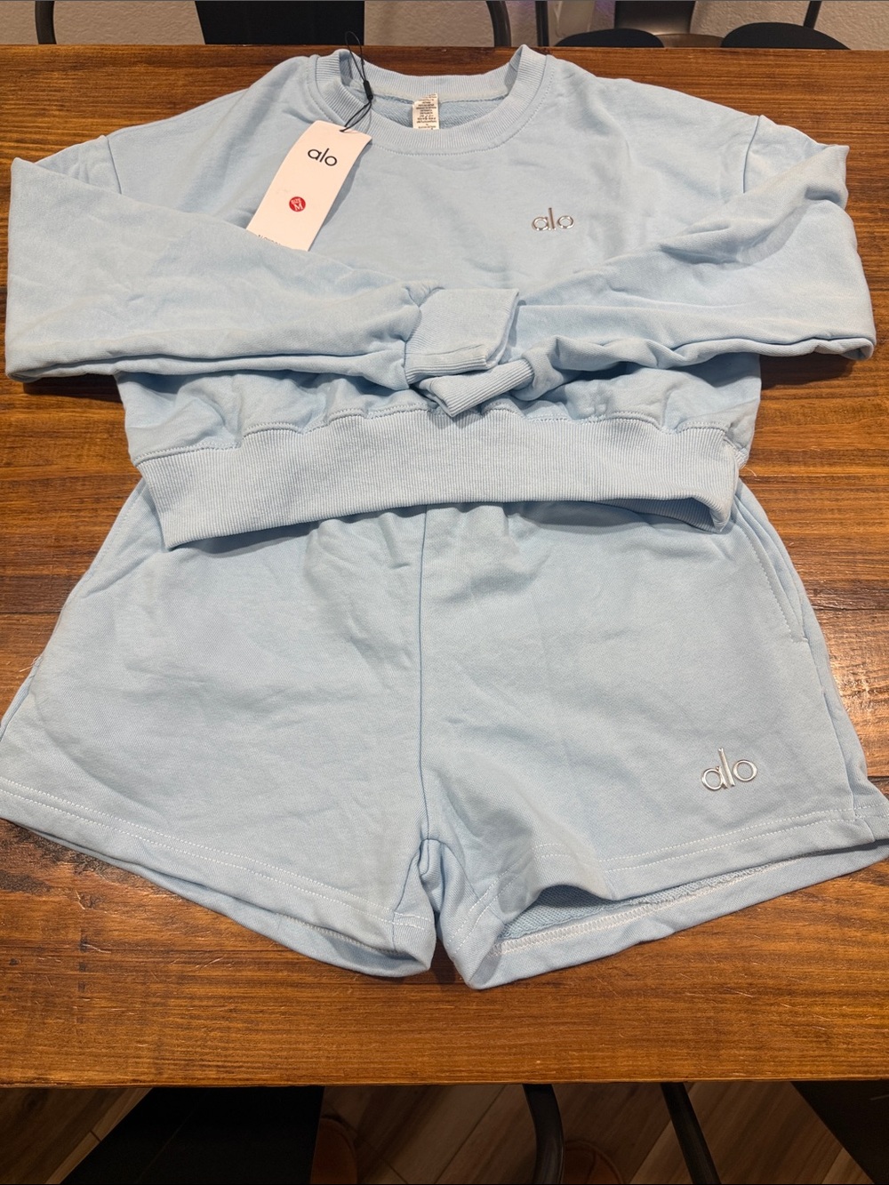 ALO Yoga Light Blue Cropped Sweatshirt and Shorts Set